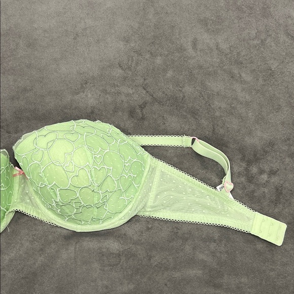 PINK Victoria's Secret Light Green Heart Lace Underwire Bra Pink Accents 38DD - Picture 8 of 12